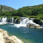 Rustique Roza Biograd - Premium Location アパート *