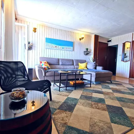 Rustique Roza Biograd - Premium Location Apartamento *