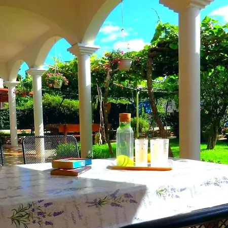 Apartment Rustique Roza Biograd - Premium Location Biograd Na Moru