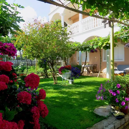 Rustique Roza Biograd - Premium Location * Biograd Na Moru